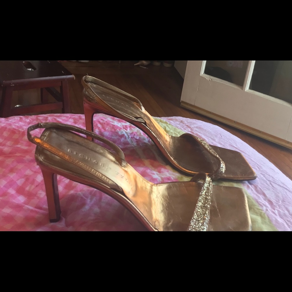 Richard Tyler gold designer shoes